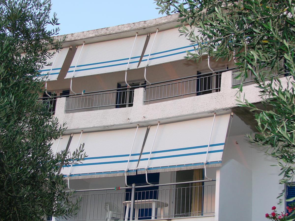 Ferouli Residence Riza  Ngoại thất bức ảnh